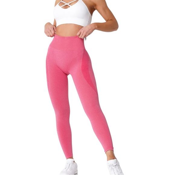 NVGTN Hot Pink Contour Seamless Leggings – Size Small - Picture 1 of 4